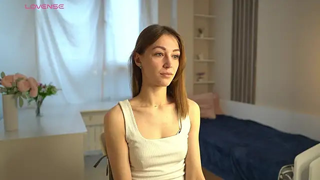 RennieLewis online show from October 2025 03:50:01 AM