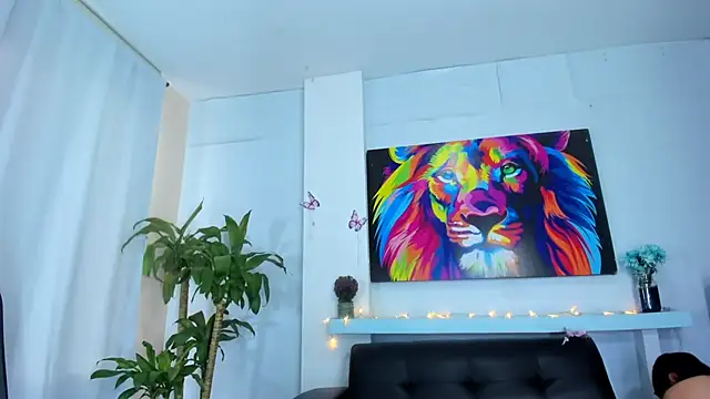 vane 19 online show from March 2025 02:01:02 PM