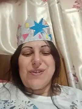 Snapshot of LyxBabyLove chatting on February 2025 06:07:01 PM LyxBabyLove online show from February 2025 06:07:01 PM