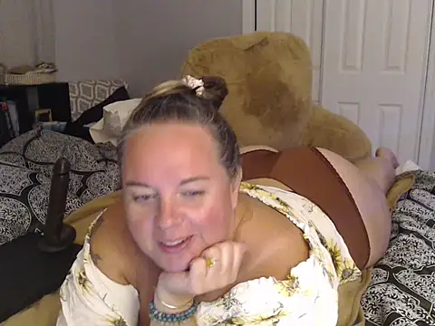 LauLauPAWG online show from October 2025 12:08:02 AM