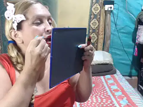 Snapshot of mom_son_dirty chatting on October 2025 10:51:02 PM mom son dirty online show from October 2025 10:51:02 PM