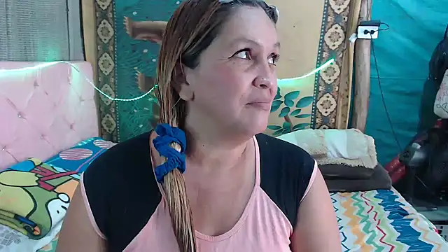 mom son dirty online show from November 2025 02:44:01 PM