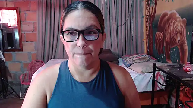 mom son dirty online show from May 2026 12:22:02 PM
