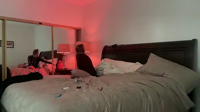  Studio4Three  online show from February 2026 03:41:02 PM