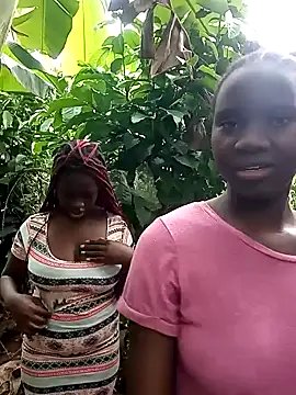 Black juicy24 online show from December 2024 12:25:02 PM