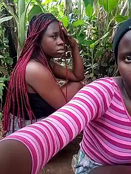 Black juicy24 online show from January 2025 11:46:01 AM