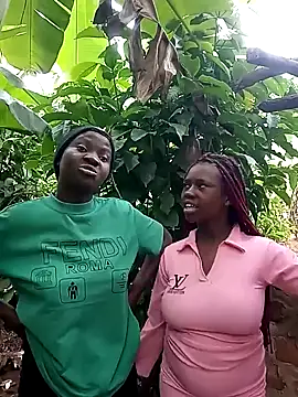 Black juicy24 online show from January 2025 12:52:01 PM