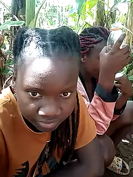 Black juicy24 online show from January 2025 11:17:01 AM