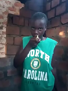 Black juicy24 online show from November 2025 04:13:01 AM