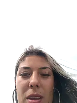 Snapshot of Sweel_Leyva18 chatting on December 2024 08:18:01 PM Sweel Leyva18 online show from December 2024 08:18:01 PM