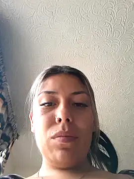 Snapshot of Sweel_Leyva18 chatting on December 2024 06:06:02 PM Sweel Leyva18 online show from December 2024 06:06:02 PM