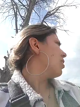 Snapshot of Sweel_Leyva18 chatting on February 2025 08:31:01 PM Sweel Leyva18 online show from February 2025 08:31:01 PM