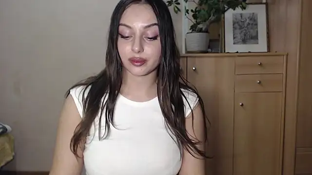 courtneyPerfect online show from January 2025 05:51:02 PM