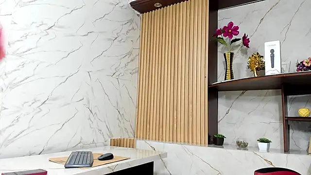 MirandaRossi online show from February 2026 02:54:01 AM