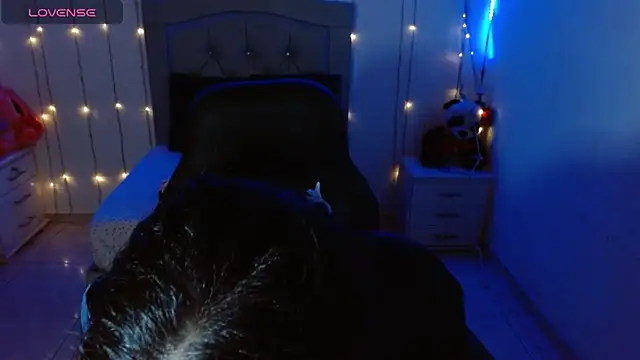 Snapshot of Alison_girl20 chatting on October 2025 08:27:02 PM Alison girl20 online show from October 2025 08:27:02 PM