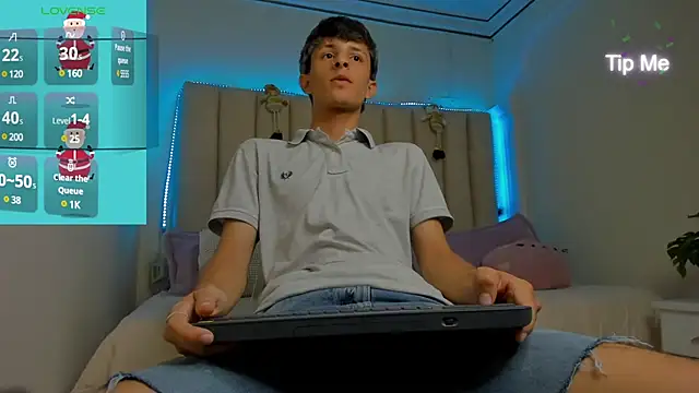 Snapshot of Belami_blake_ chatting on December 2024 05:33:02 PM Belami blake online show from December 2024 05:33:02 PM