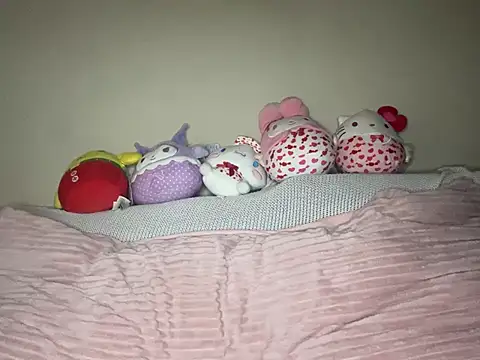 Snapshot of girlfriendmissy chatting on October 2025 05:13:01 PM girlfriendmissy online show from October 2025 05:13:01 PM