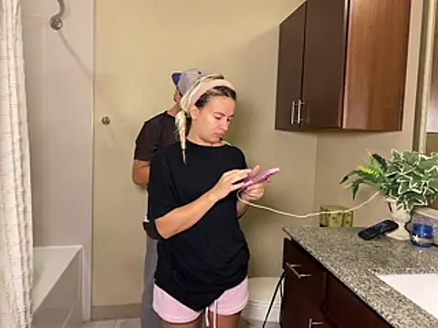 Snapshot of girlfriendmissy chatting on March 2026 04:57:02 PM girlfriendmissy online show from March 2026 04:57:02 PM