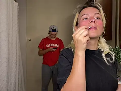 Snapshot of girlfriendmissy chatting on March 2026 06:56:02 PM girlfriendmissy online show from March 2026 06:56:02 PM