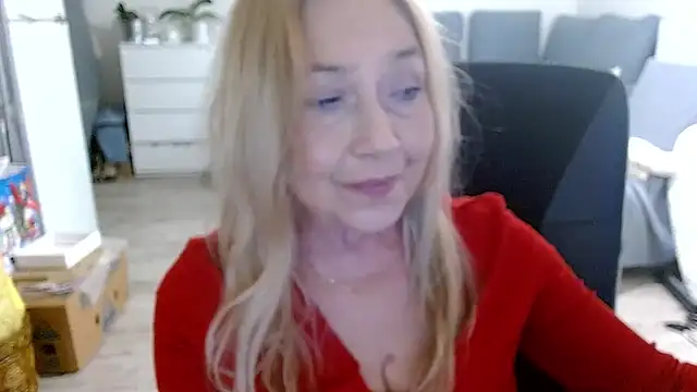 Snapshot of sofia_xkiss chatting on December 2024 11:09:02 AM sofia xkiss online show from December 2024 11:09:02 AM