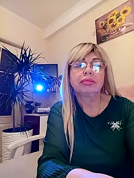 SusieNoreen online show from March 2025 02:04:02 AM