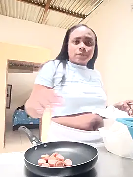 NicolVilla online show from December 2025 02:33:01 PM