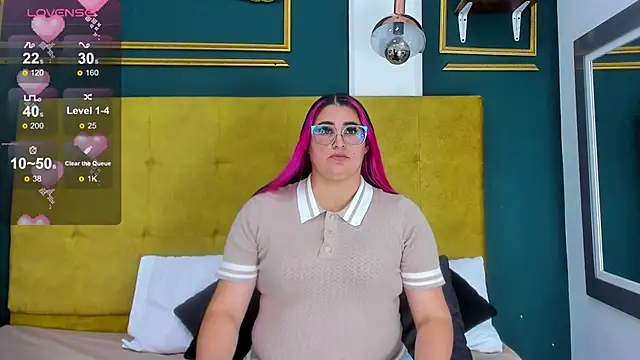 Snapshot of BellaPeers_ chatting on January 2025 11:43:02 AM BellaPeers online show from January 2025 11:43:02 AM