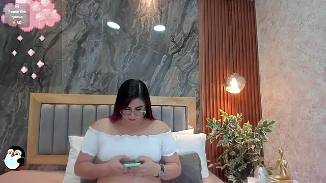 Snapshot of BellaPeers_ chatting on March 2025 11:53:01 AM BellaPeers online show from March 2025 11:53:01 AM