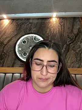 BellaPeers  online show from June 2026 02:33:01 PM