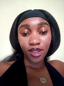 Snapshot of Shria107 chatting on October 2025 02:35:02 PM Shria107 online show from October 2025 02:35:02 PM