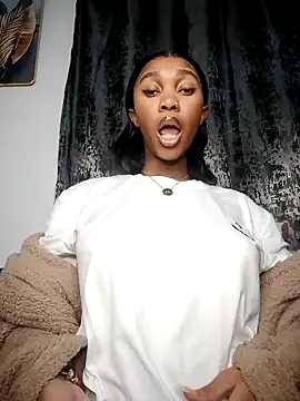 Shria107 online show from November 2025 10:20:02 PM