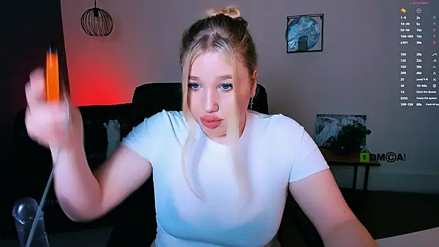 juli kisss online show from January 2025 08:01:01 PM