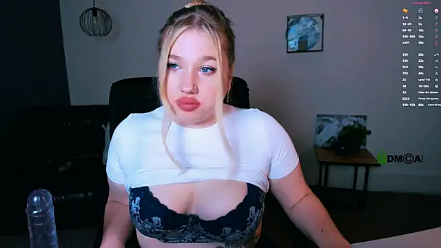 juli kisss online show from January 2025 11:12:01 PM