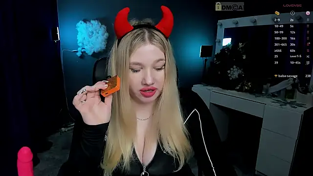 juli kisss online show from January 2025 04:36:01 AM