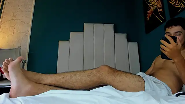 Austin Cardieff online show from February 2025 07:38:01 PM