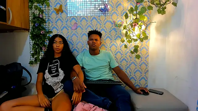 Snapshot of sasha_fox00 chatting on March 2025 06:16:02 AM sasha fox00 online show from March 2025 06:16:02 AM