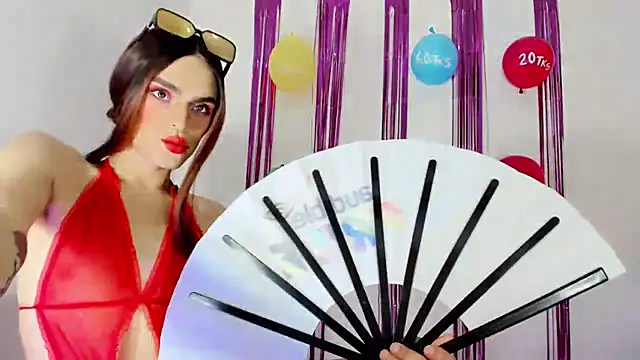 TatiGil online show from September 2025 08:36:01 PM