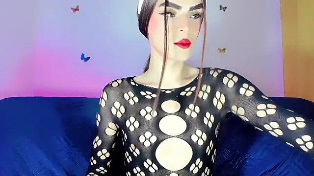 TatiGil online show from May 2026 09:09:01 PM