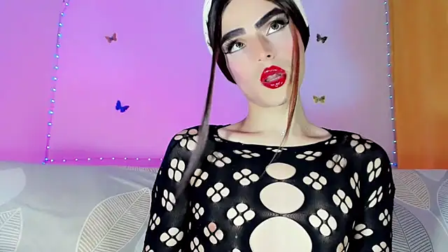 TatiGil online show from June 2026 08:30:02 PM
