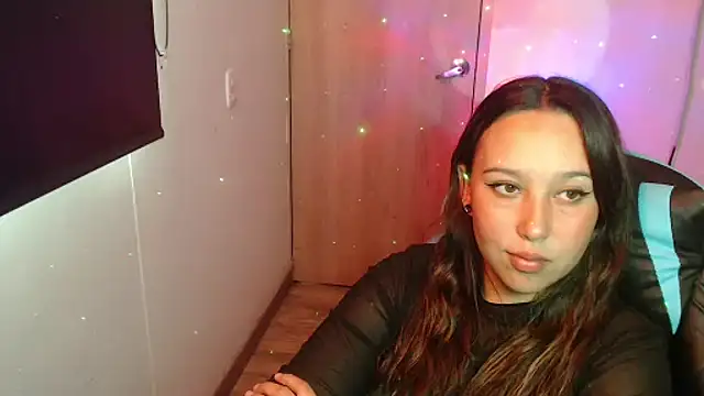 Snapshot of Skarlet_Adams28 chatting on March 2026 08:34:02 PM Skarlet Adams28 online show from March 2026 08:34:02 PM