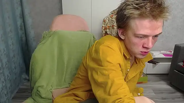 Snapshot of sweetserenity5 chatting on February 2025 09:14:01 PM sweetserenity5 online show from February 2025 09:14:01 PM