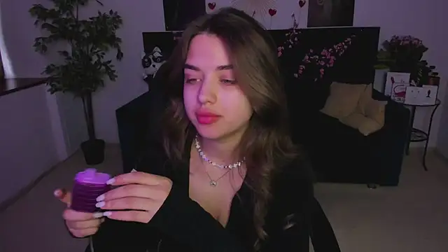 CharleneWoods online show from March 2025 08:28:02 AM