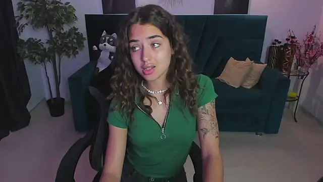 CharleneWoods online show from September 2025 02:17:01 PM