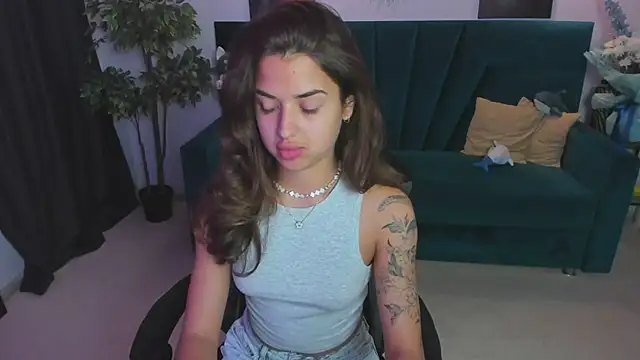 CharleneWoods online show from September 2025 02:18:01 PM