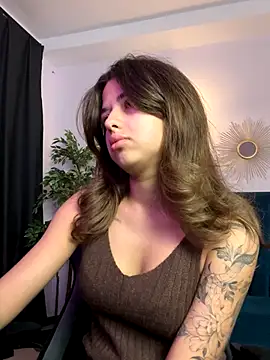 CharleneWoods online show from October 2025 06:00:01 AM