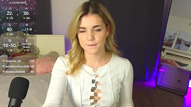 Snapshot of adrianawow1 chatting on March 2025 12:33:02 AM adrianawow1 online show from March 2025 12:33:02 AM