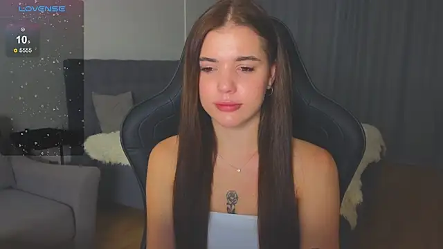 adrianawow1 online show from September 2025 11:32:02 PM