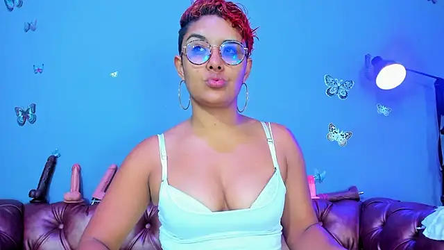 Kaira mosse online show from March 2026 12:21:02 PM