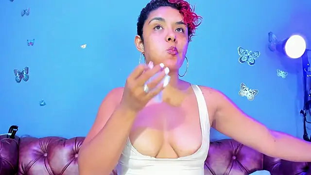 Kaira mosse online show from May 2026 10:56:02 AM