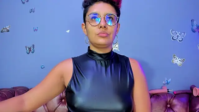 Kaira mosse online show from June 2026 11:42:01 AM
